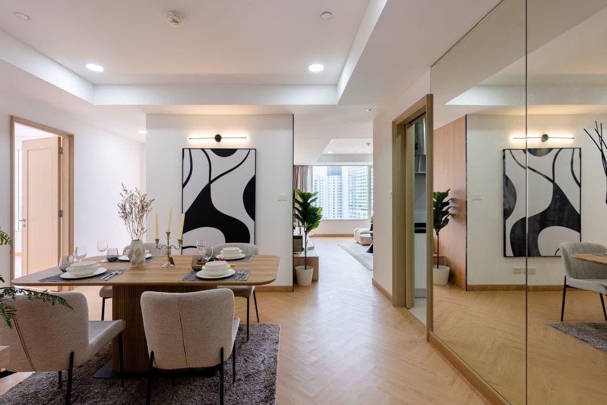 Hampton Thonglor 10 - Image 2