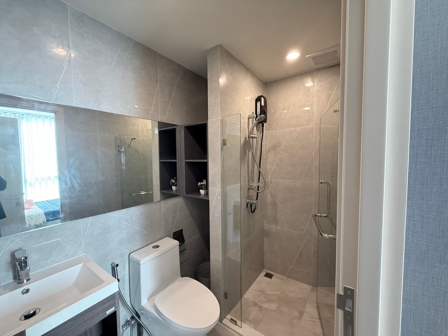 นิว ดีสตริคท์ R9 - Image 5